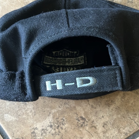 Harley Davidson Beanie - Picture 3 of 4